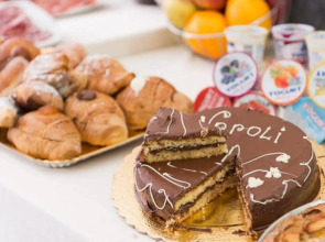 Отель Garibaldi