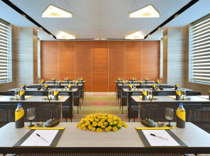 Radisson Bengaluru City Center