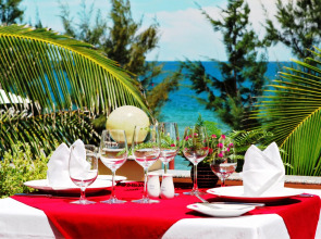 Golden Coast Resort and Spa