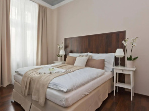 Апартаменты Prague Holiday