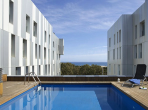 Durlet Beach Apartments