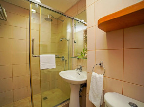 One Pacific Place Serviced Residences