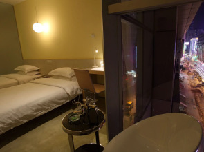 Colour Inn Shenzhen Dongmen Branch