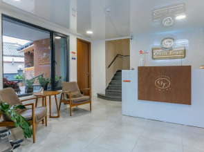 Отель Green Town