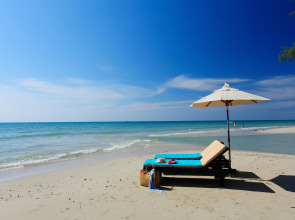 Centara Koh Chang Tropicana Resort