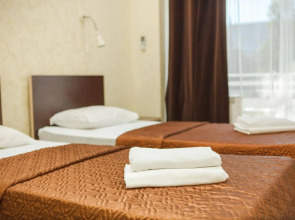 Отель Суббота