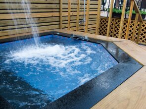 Lishiuan International Hotel