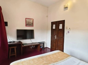 Red Inn Court - Hostel