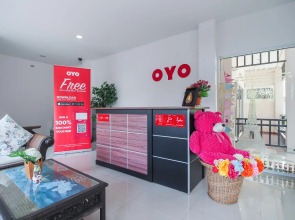 OYO 662 Malee Bunga Hotel