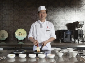 Lee Garden Service Apartment