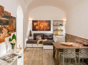 In Roma Vale & Hillary Colosseo