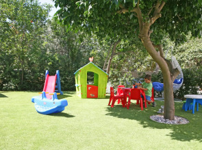 Corina Suites and Apartments