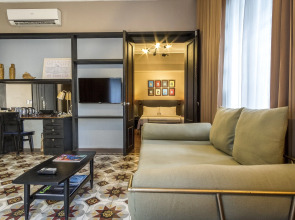 The Henry Hotel Manila