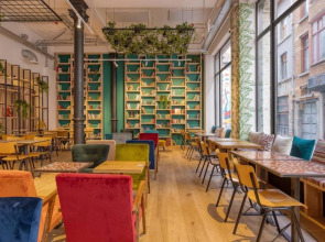 Aris Grand-Place Hotel