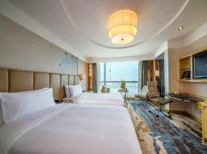 Pullman Linyi Lushang