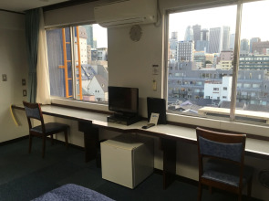 Отель Tokyo Business