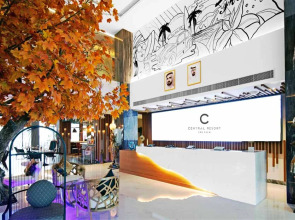 Курорт C Central Resort the Palm