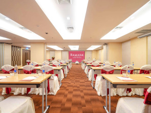 Ramada by Wyndham Phuket Deevana Patong