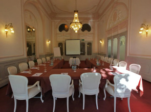 Hotel du Grand Lac Excelsior