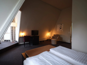 Villa Carlton - Adults Only