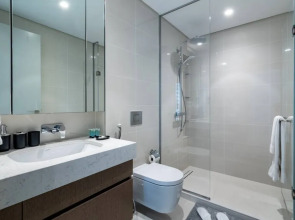 1BR Apartments Beach Isle Tower