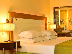 Pestana Promenade Ocean Resort Hotel