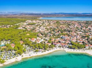 Pool Apartment Bakija 2