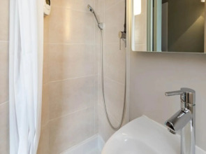 B&B HOTEL ROUEN Centre