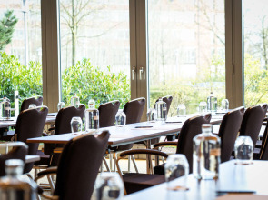 Elaya Hotel Hamburg Finkenwerder