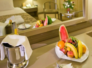 Fantasia Deluxe Hotel