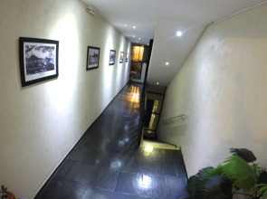 Ace Suites Hostel