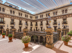 Отель Alfonso XIII, a Luxury Collection Hotel, Seville