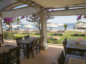 Bodrum Sea Side Beach Club Hotel
