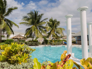 Grand Palladium Lady Hamilton Resort & Spa All Inclusive