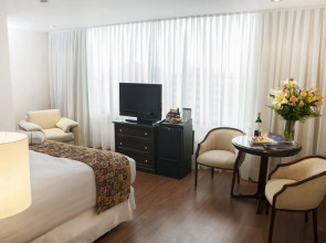 Hotel Estelar Miraflores