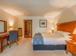 Holiday Inn London Brentford Lock by IHG