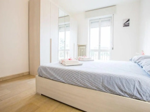 Bright Apartments Desenzano - La Quiete Lake View