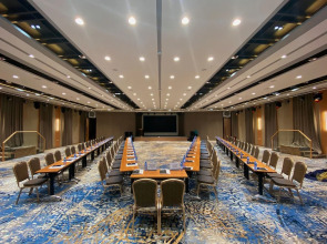 Millennium Plaza Hotel