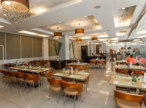 Diamond Suites and Residences