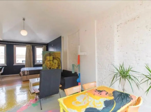 Mayer Sahkulu Suites