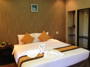 Green Bay Samed Resort