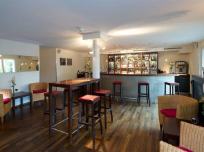 Apart-Hotel Zurich Airport