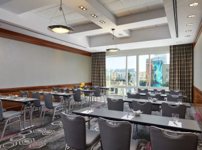 Loews Hollywood Hotel