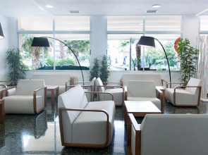 Hotel GHT Oasis Tossa & Spa