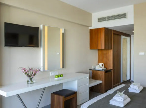 Melissi Beach Hotel & Spa