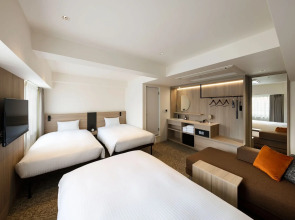 Отель The B Namba-Kuromon