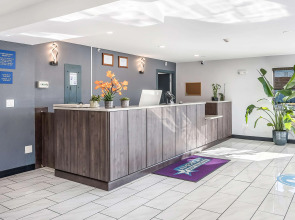 Americas Best Value Inn East Peoria