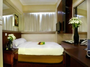 Oriental Lander Hotel