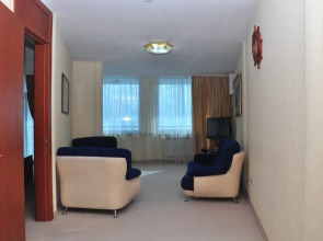 Отель «Яхт-клуб»