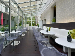 Hôtel Le Quartier Bercy Square